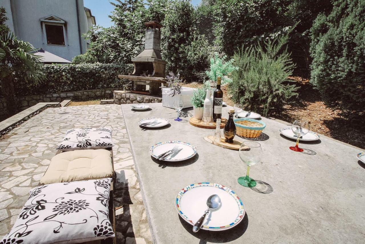 Oasis Of Peace And Relaxation Ii. Apartamento Ičići Exterior foto